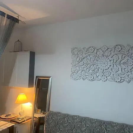 Bellacasa Di Mare, Club Πίτσο