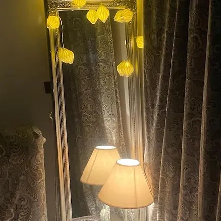 Bellacasa Di Mare, Club * Πίτσο