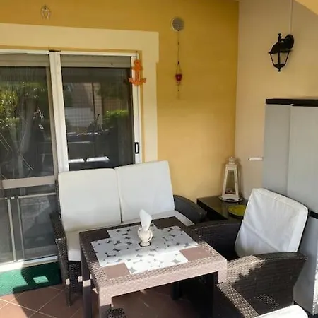 Bellacasa Di Mare, Club Apartment